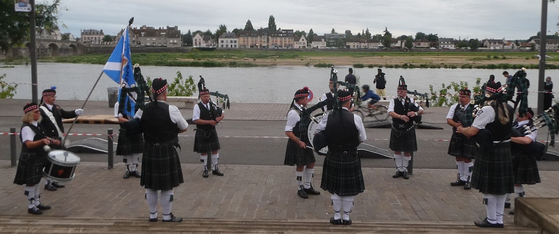 27 juillet 2024_Un samedi soir sur les quais à Gien